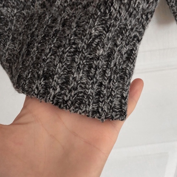 Grey wool sweater - Picture 5 of 6